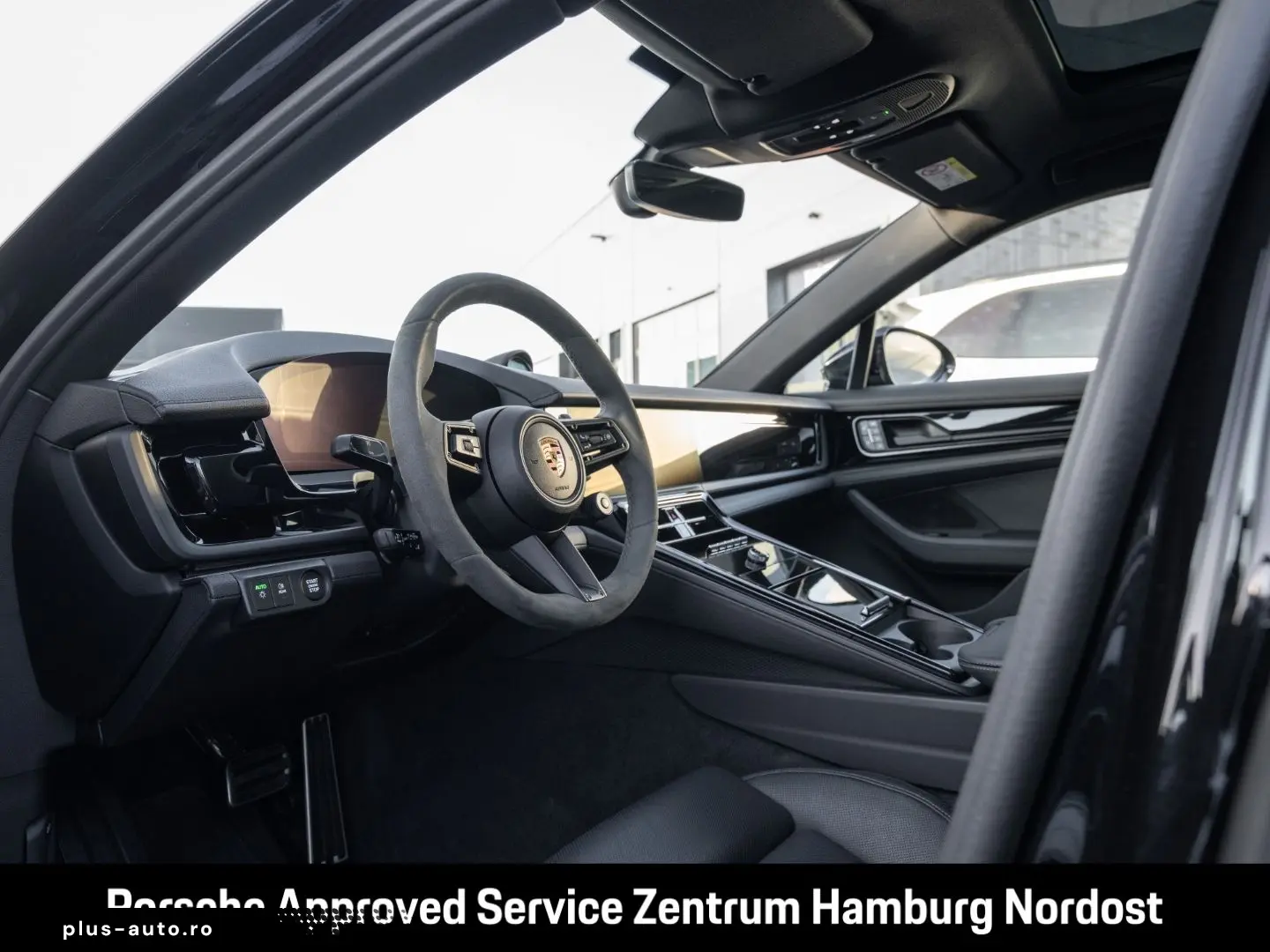 PORSCHE Panamera 4 E-Hybrid