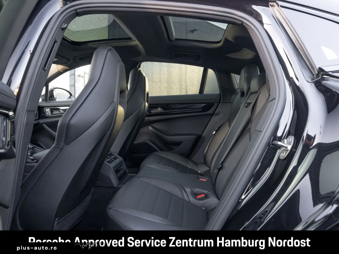 PORSCHE Panamera 4 E-Hybrid