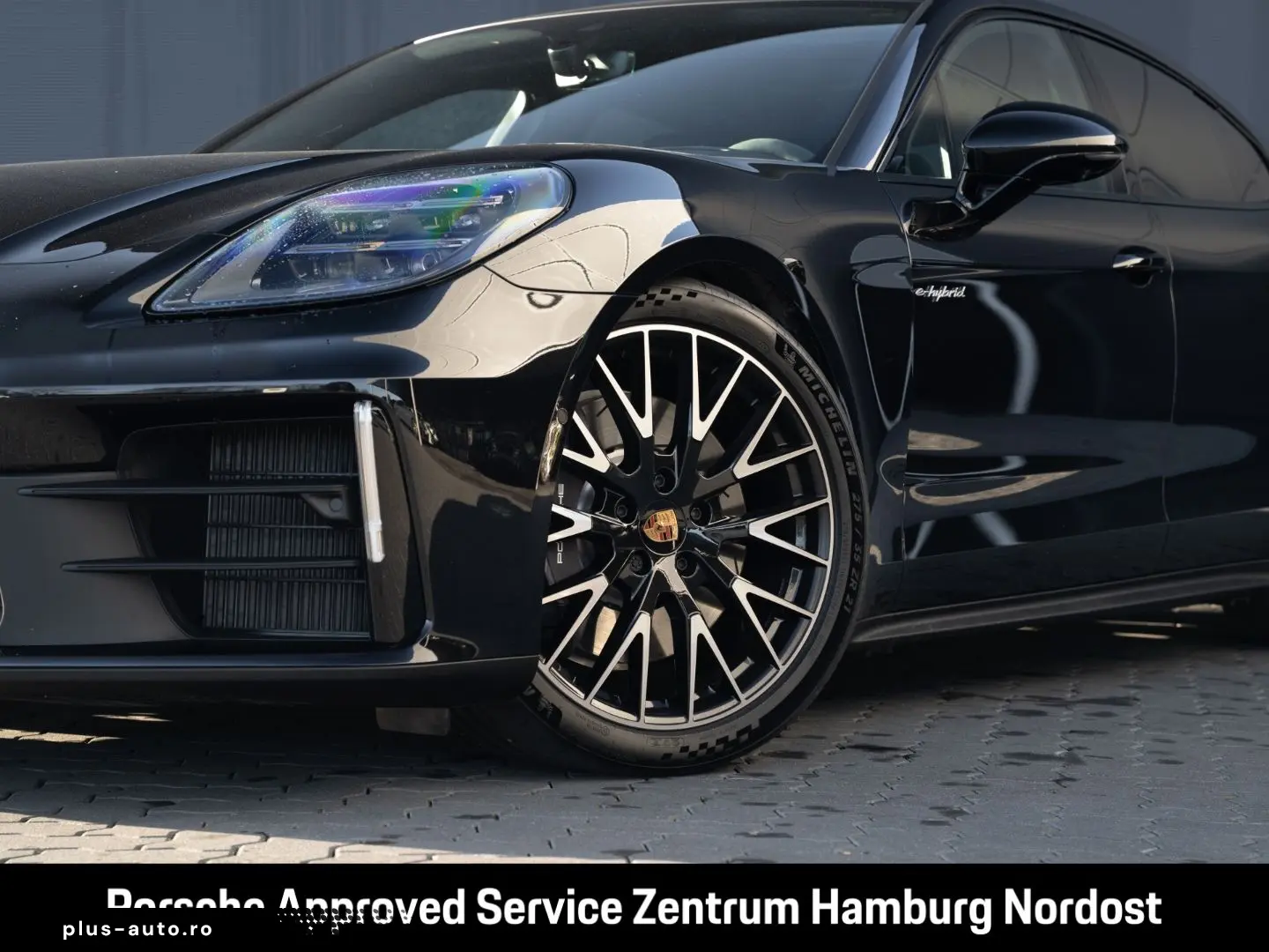 PORSCHE Panamera 4 E-Hybrid