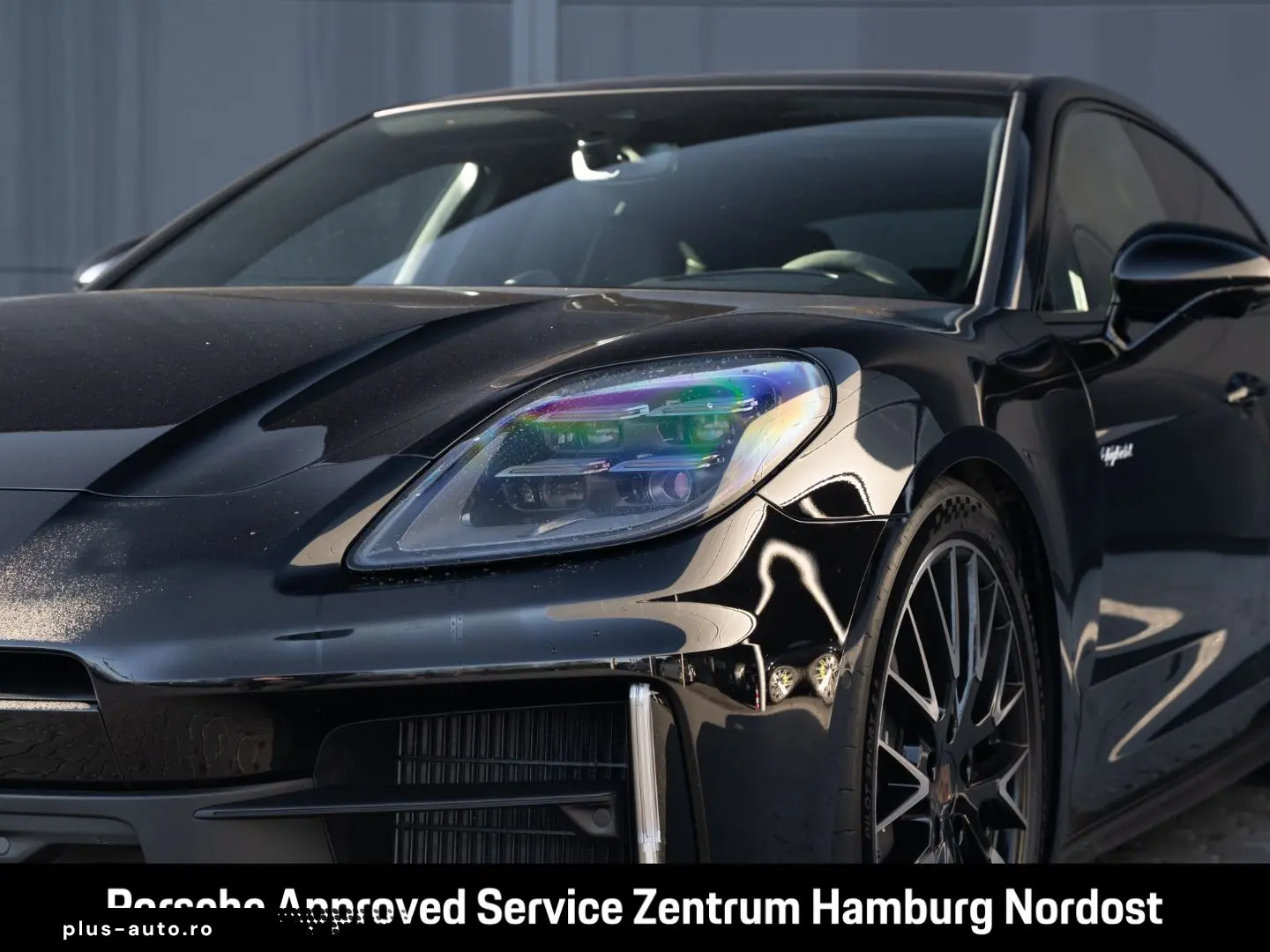 PORSCHE Panamera 4 E-Hybrid