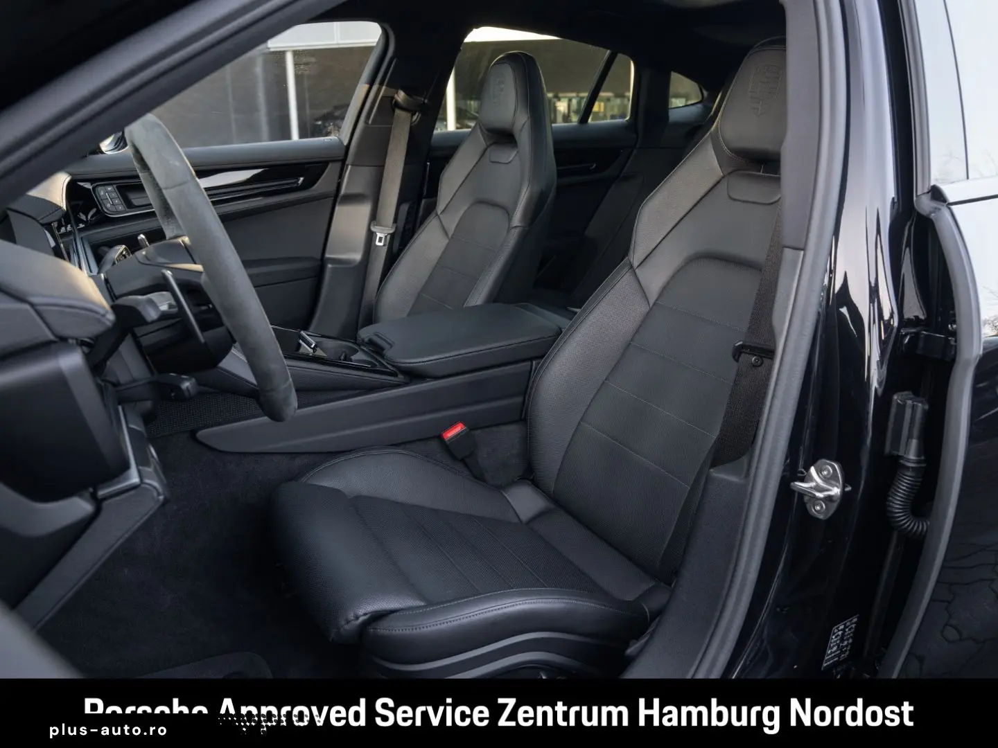 PORSCHE Panamera 4 E-Hybrid