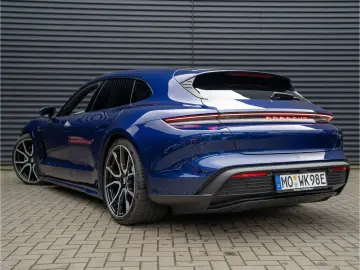 PORSCHE Taycan 4S Sport Turismo