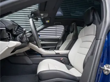 PORSCHE Taycan 4S Sport Turismo