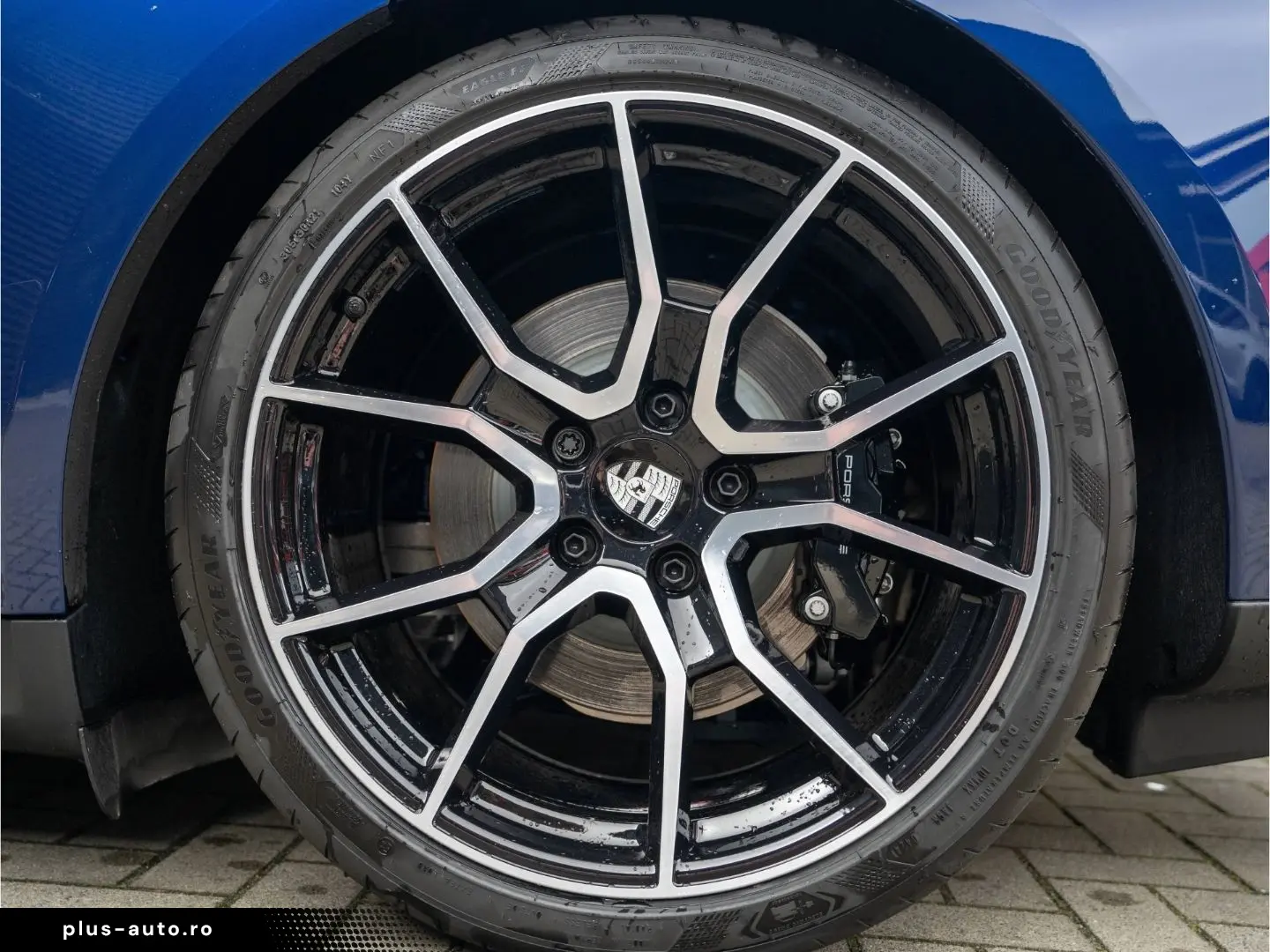 PORSCHE Taycan 4S Sport Turismo