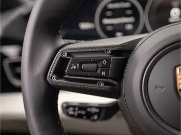 PORSCHE Taycan 4S Sport Turismo