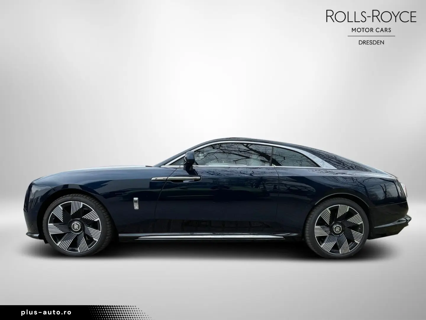 ROLLS ROYCE Spectre - Bespoke Starlight Shooting Star