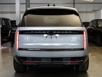 LAND ROVER Range Rover P615 SV SWB   Fond TV   Hot-Stone