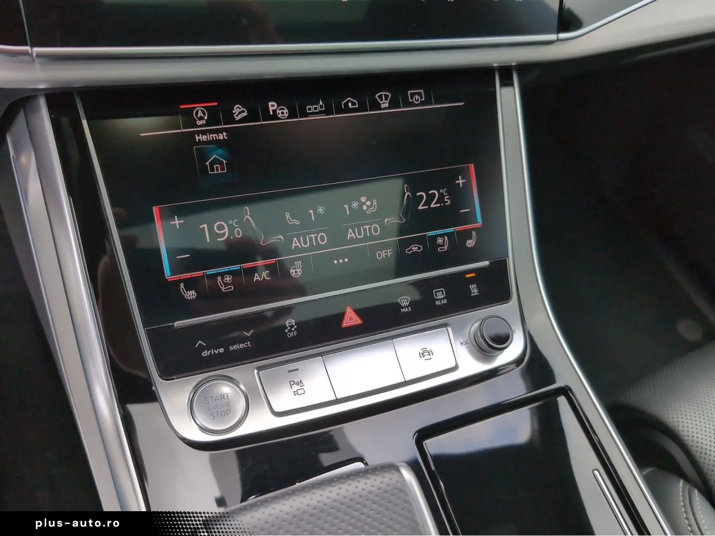 AUDI Q7 50 TDI S line