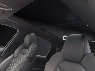 AUDI Q7 50 TDI S line