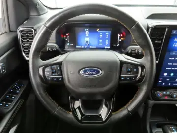 FORD Ranger 2.0 Aut 4x4 Wildtrak 360 Kamera ACC AHK