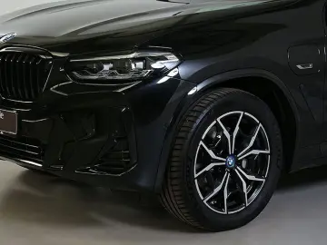 BMW X3 xDrive30e M Sportpaket LiveCockpit LED AHK Hi