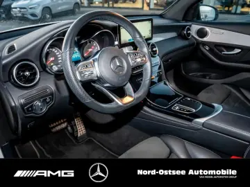 MERCEDES-BENZ GLC 300 e 4M AMG NIGHT NAVI LED SHZ AHK KAMERA