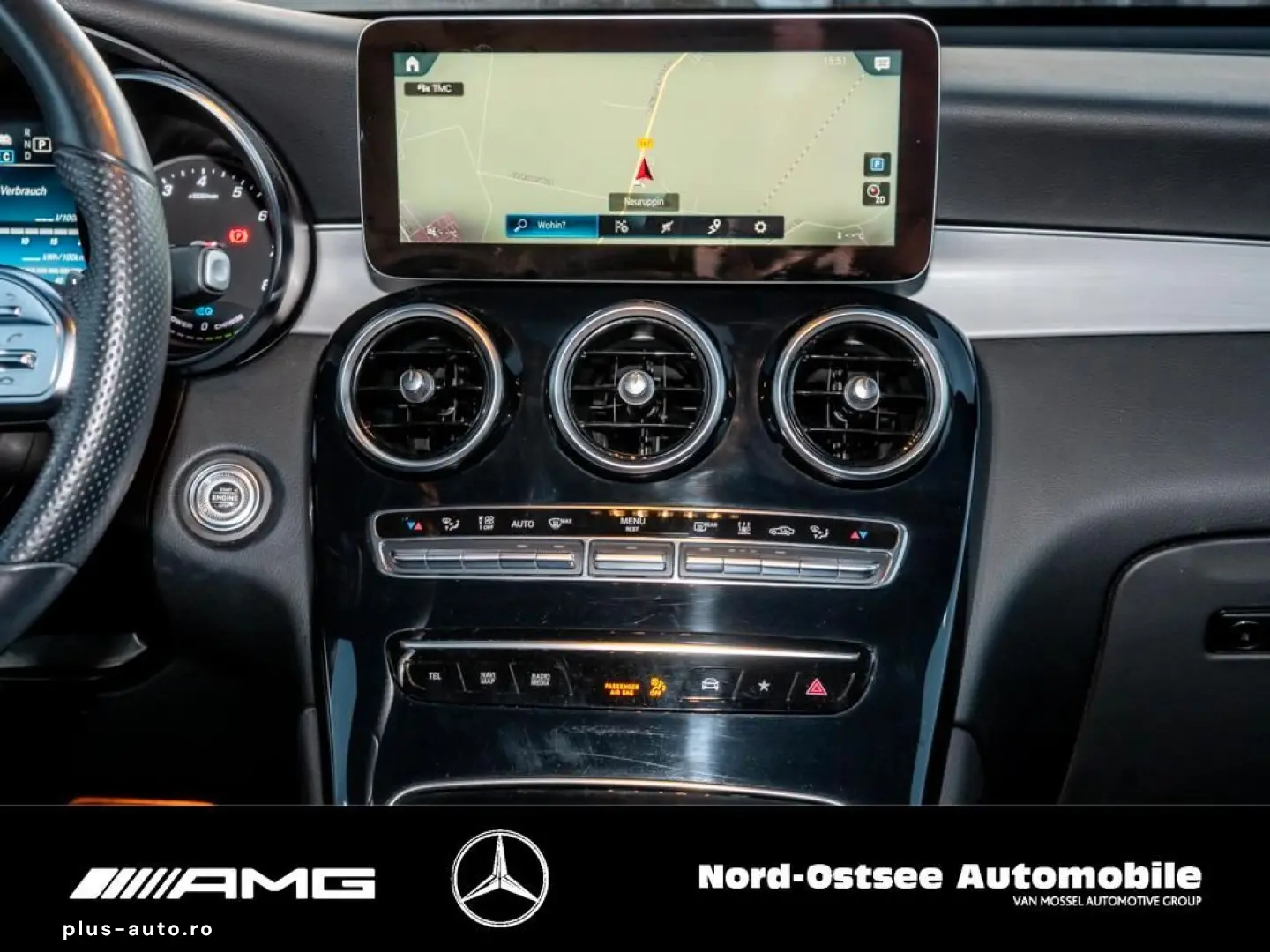 MERCEDES-BENZ GLC 300 e 4M AMG NIGHT NAVI LED SHZ AHK KAMERA