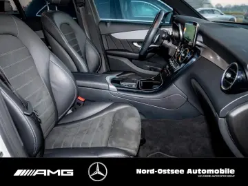 MERCEDES-BENZ GLC 300 e 4M AMG NIGHT NAVI LED SHZ AHK KAMERA