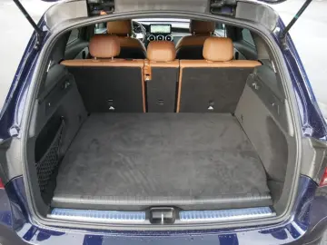 MERCEDES-BENZ GLC 300 e 4M AMG MBUX SHZ TEMP KAM KEY&hellip;