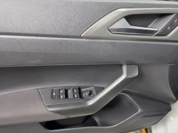 VOLKSWAGEN POLO 1.6TDI BLUEMOTION 95CP MT5 COMFORTLINE 2020