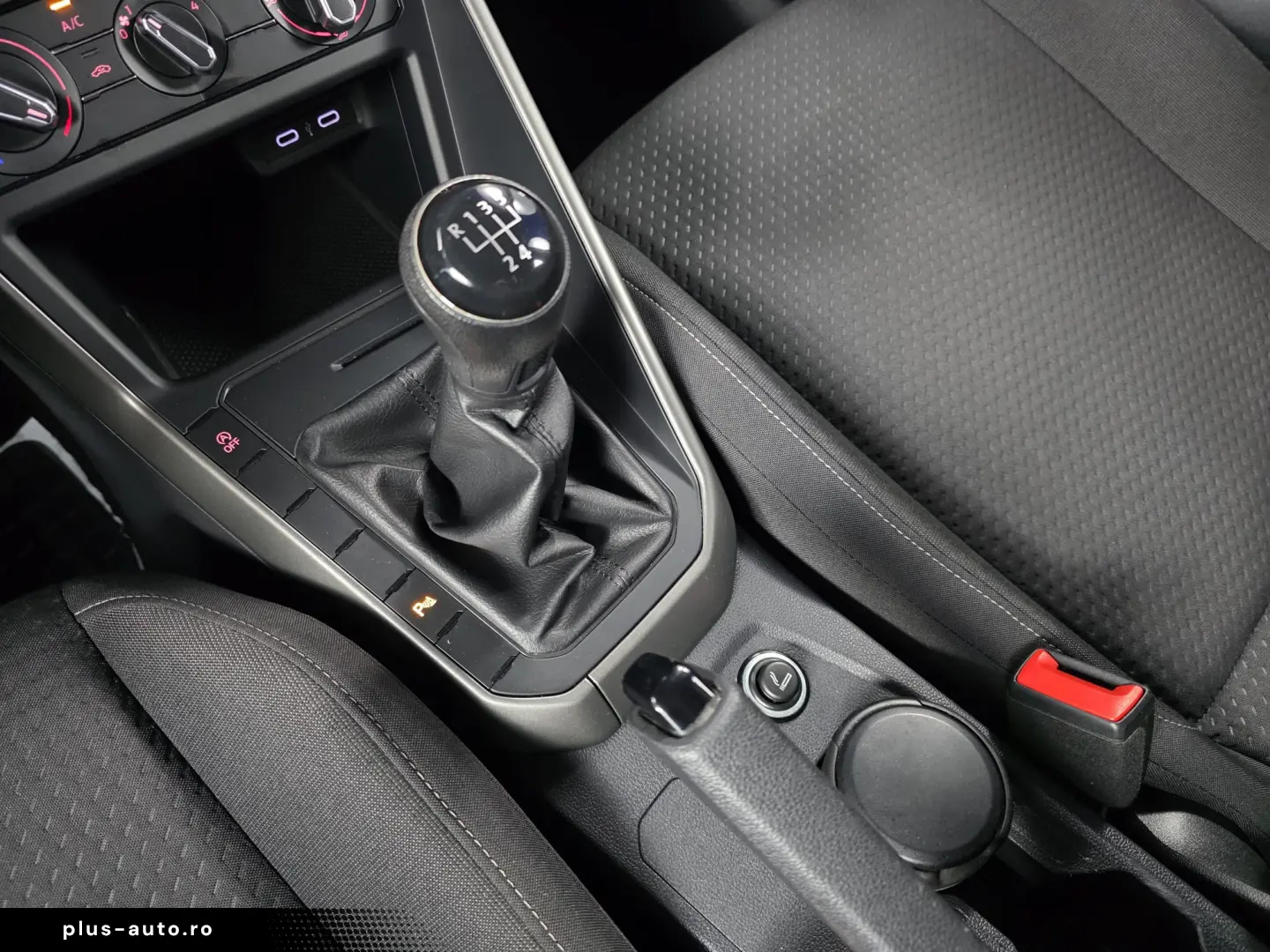 VOLKSWAGEN POLO 1.6TDI BLUEMOTION 95CP MT5 COMFORTLINE 2020