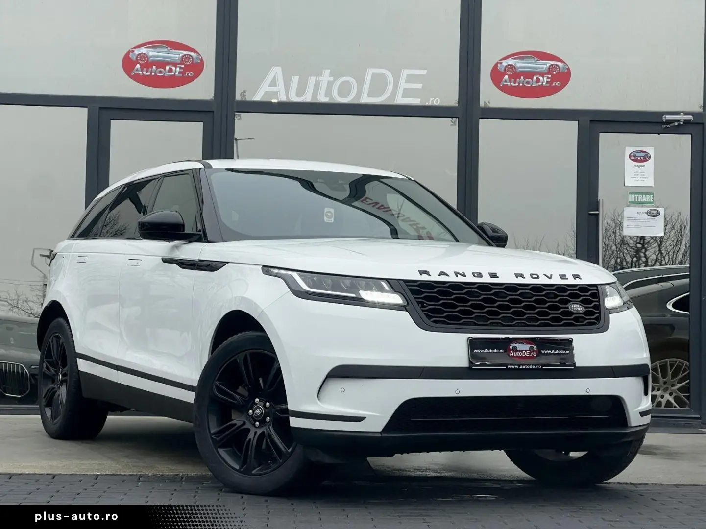 Land-Rover Range-Rover-Velar