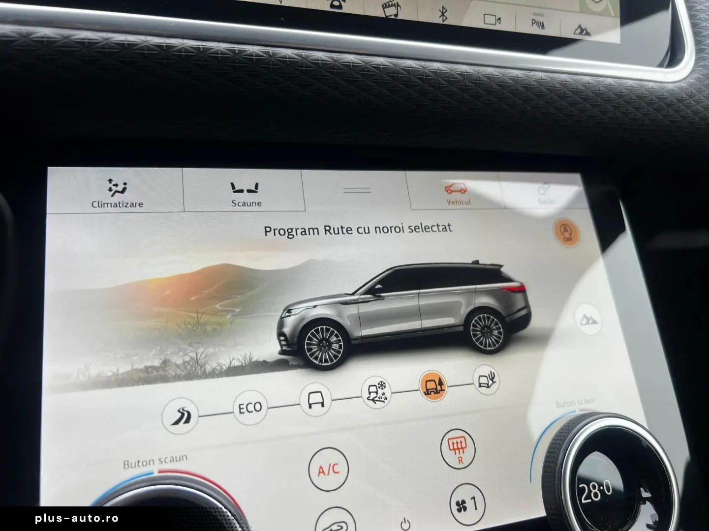 Land-Rover Range-Rover-Velar