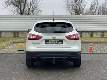 Nissan Qashqai  incalzire parbriz  inmatriculata  camera 360