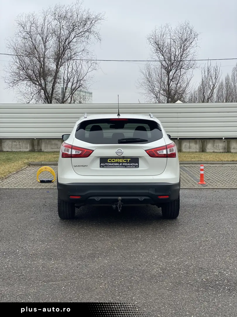 Nissan Qashqai  incalzire parbriz  inmatriculata  camera 360