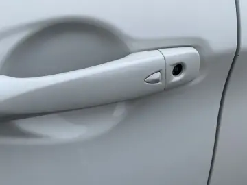 Nissan Qashqai  incalzire parbriz  inmatriculata  camera 360