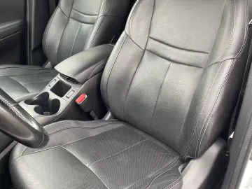 Nissan Qashqai  incalzire parbriz  inmatriculata  camera 360