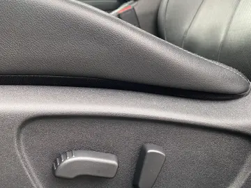 Nissan Qashqai  incalzire parbriz  inmatriculata  camera 360