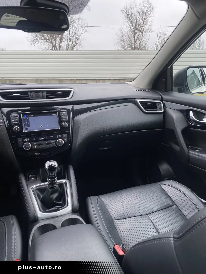 Nissan Qashqai  incalzire parbriz  inmatriculata  camera 360