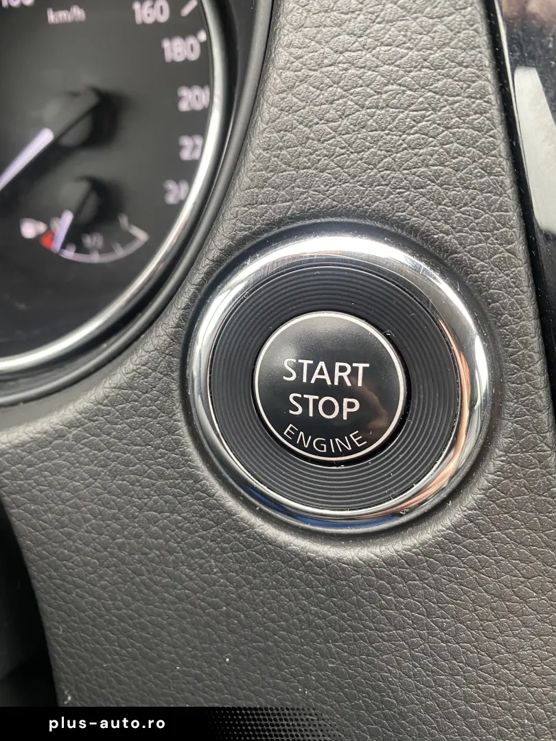 Nissan Qashqai  incalzire parbriz  inmatriculata  camera 360