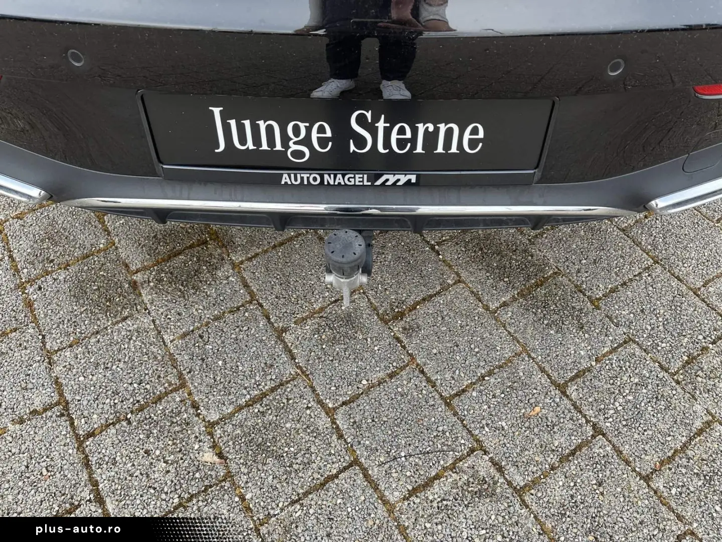 MERCEDES-BENZ CLE 220 d AMG Line Advanced Plus AHK Pano uvm.