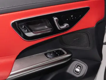 MERCEDES-BENZ CLE 180 Coupé LED Navi Pano SD SHZ Fer&hellip;