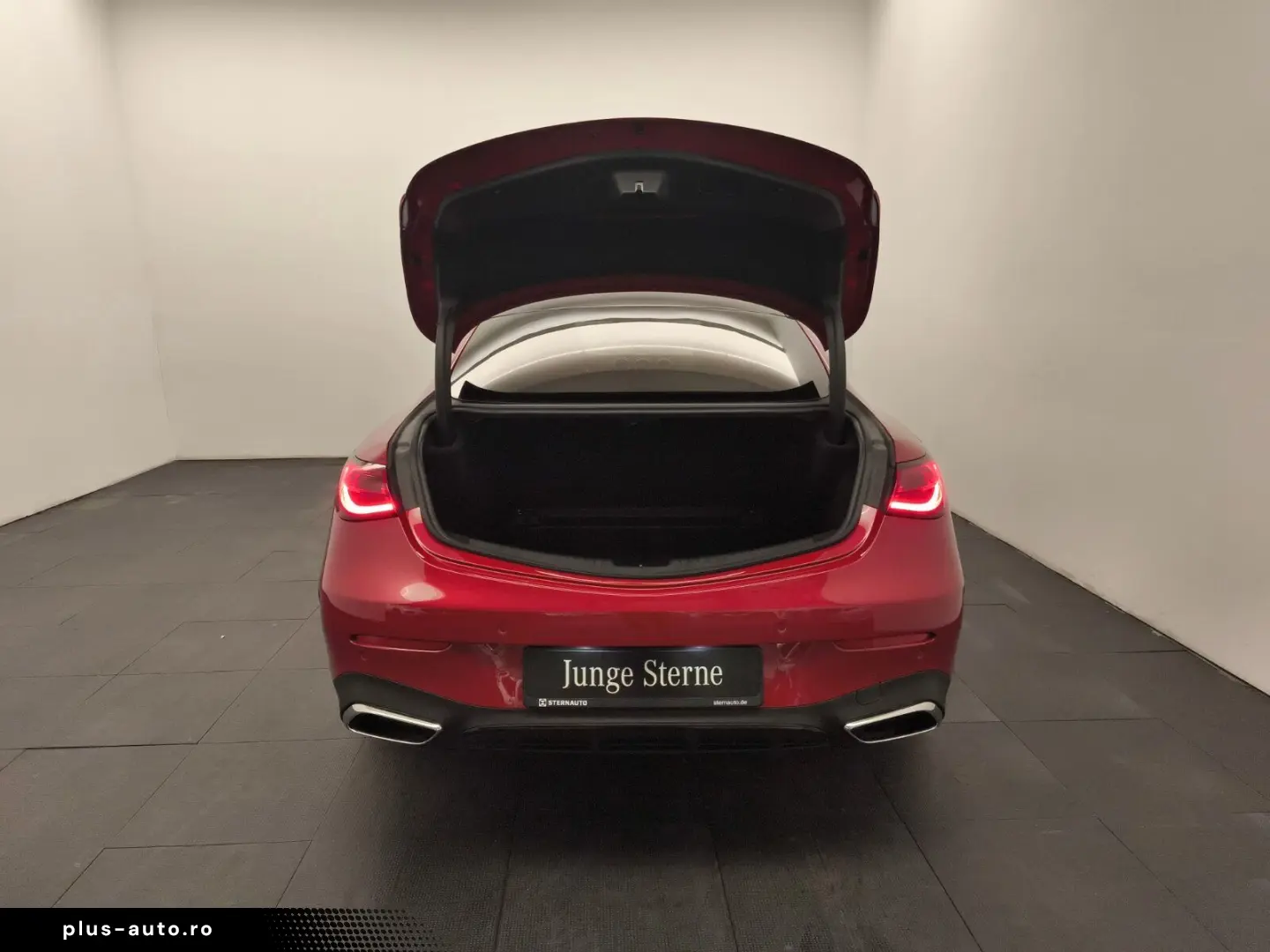 MERCEDES-BENZ CLE 200 AMG Advanced  Burmester Night 19 Zoll