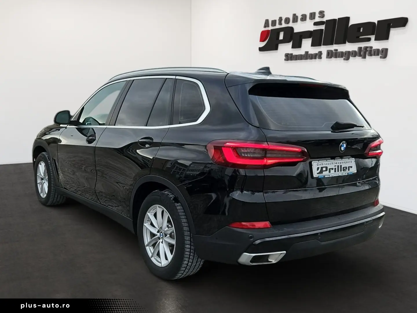 BMW X5 xDrive40i Leder Vernasca AHK LED DAB ePGSD