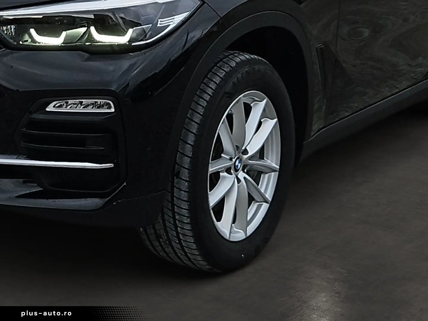 BMW X5 xDrive40i Leder Vernasca AHK LED DAB ePGSD