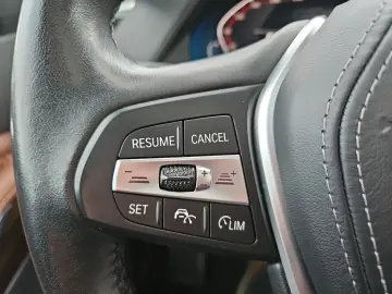 BMW X5 xDrive40i Leder Vernasca AHK LED DAB ePGSD