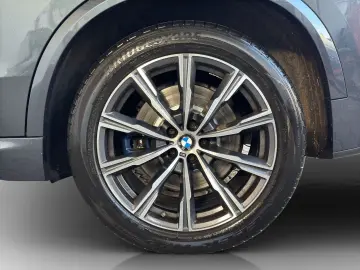 BMW X5 xDrive40iA M Sport LiveCock.Standh.ACC.LED.AH
