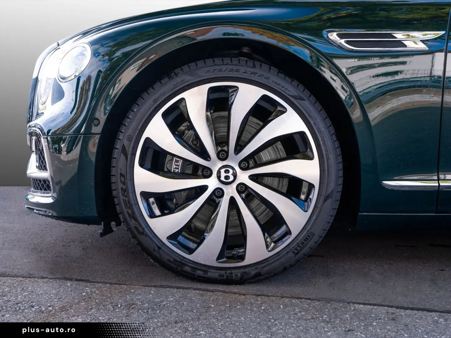BENTLEY Flying Spur V8   Bentley Nürnberg