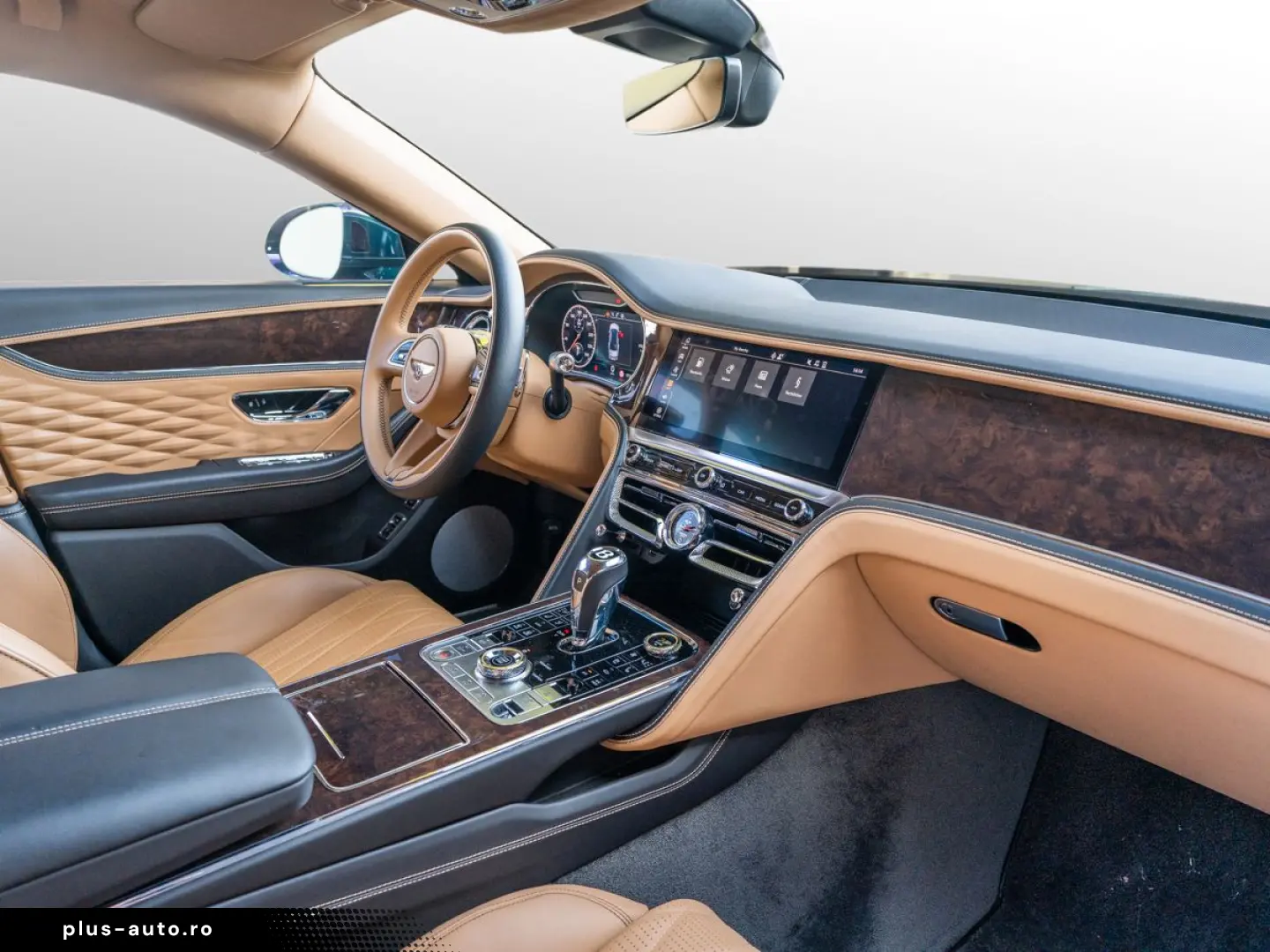 BENTLEY Flying Spur V8   Bentley Nürnberg