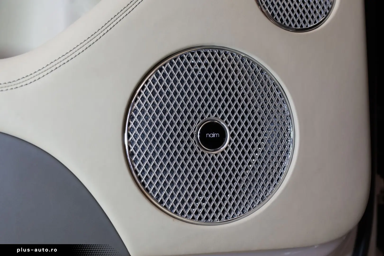 BENTLEY Bentayga V8 S 4WD MASS 360 ST-HT VENT