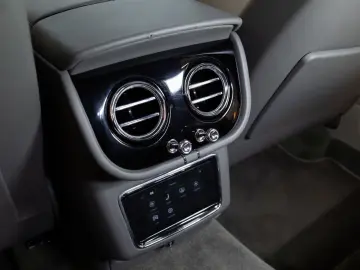BENTLEY Bentayga V8 S 4WD MASS 360 ST-HT VENT