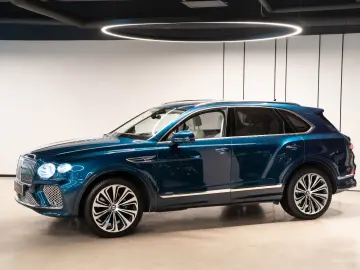 BENTLEY Bentayga 4.0 V8 Azure 4WD Autom.