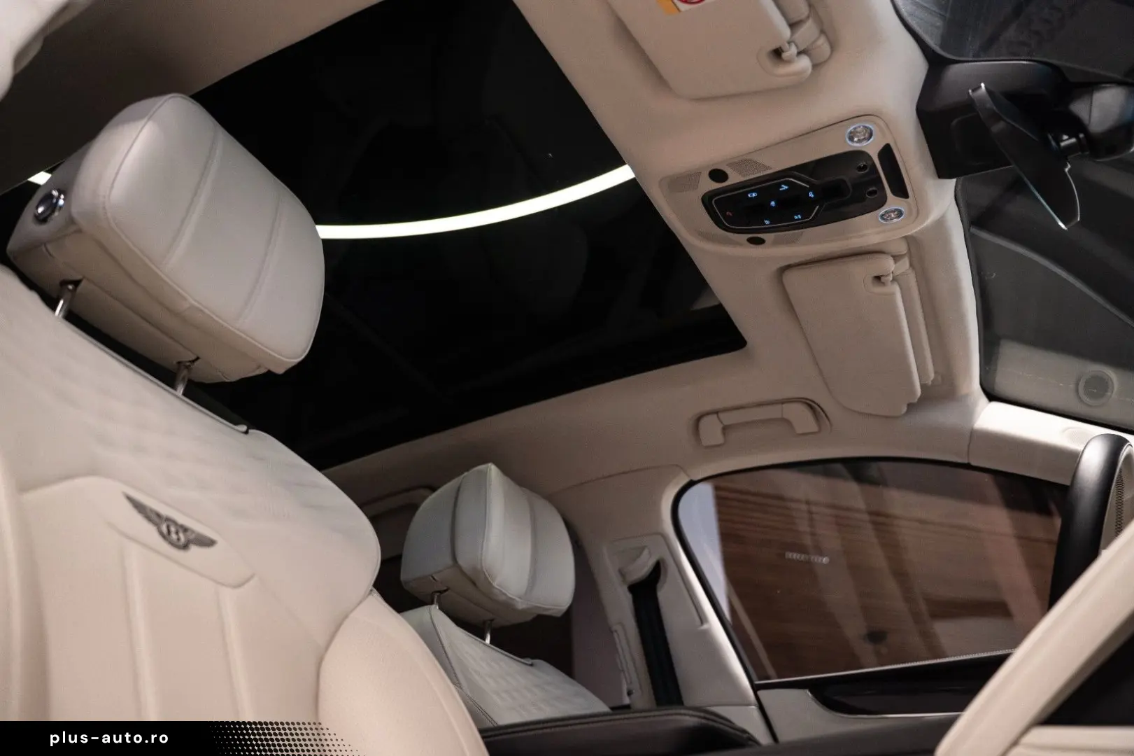 BENTLEY Bentayga 4.0 V8 Azure 4WD Autom.