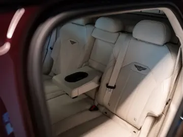 BENTLEY Bentayga 4.0 V8 4WD Autom.