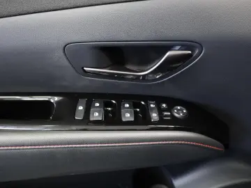 HYUNDAI TUCSON 1.6 T-GDi Plug-in-Hybrid 4WD N Line