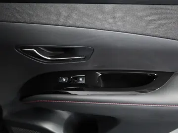 HYUNDAI TUCSON 1.6 T-GDi Plug-in-Hybrid 4WD N Line