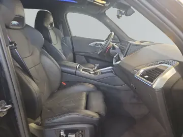 BMW XM 50e  AHK H K HUD IconicGlow Au