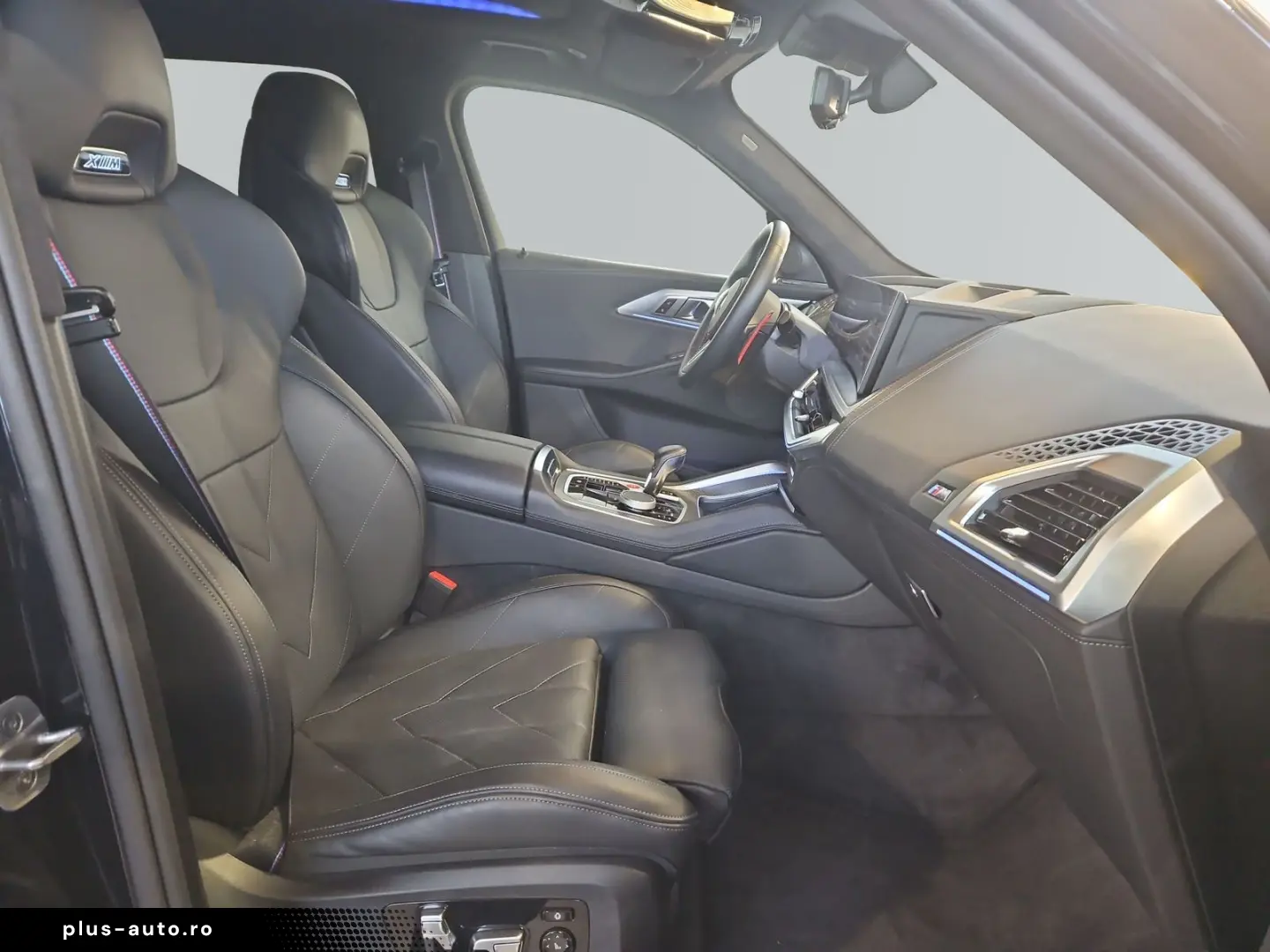 BMW XM 50e  AHK H K HUD IconicGlow Au