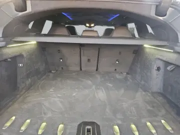 BMW XM 50e  AHK H K HUD IconicGlow Au