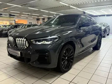 BMW X6 M50 i M-PAKET AUT KAM PANO SHEFT